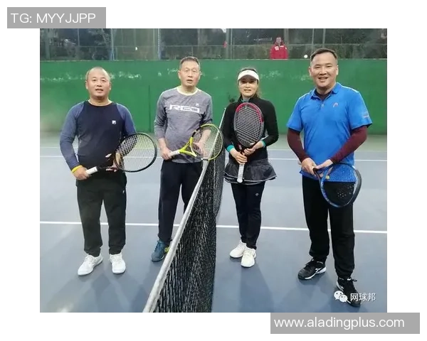 成都网球队与杭州网球队赛后复盘灵活性分析与战术对比 成都网球队与杭州网球队赛后复盘灵活性分析与战术对比