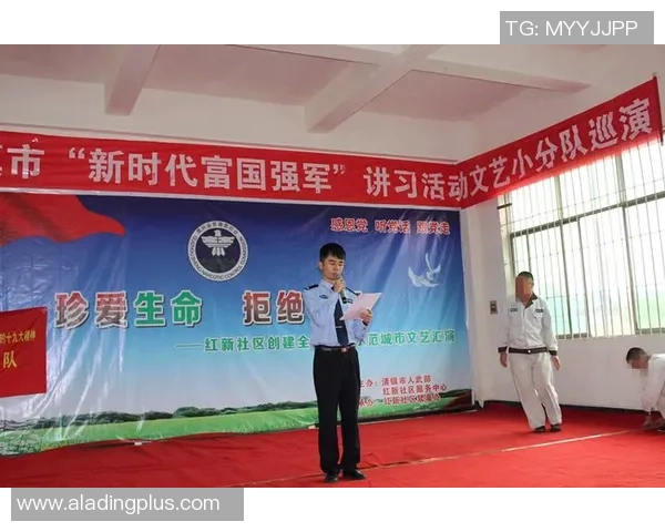 李磊专访:从青涩少年到篮球巨星的成长之路与心路历程 李磊专访:从青涩少年到篮球巨星的成长之路与心路历程