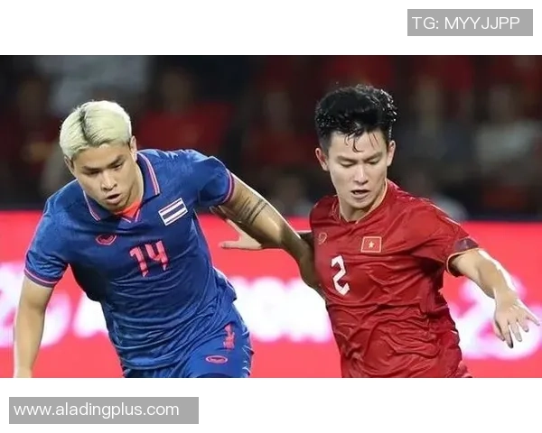 泰国足球界的越南明星球员盘点与成就分析 泰国足球界的越南明星球员盘点与成就分析