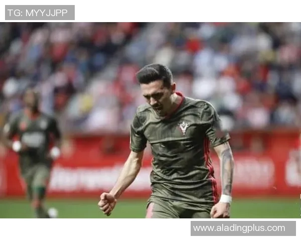 西安羽毛球队在大师赛积分榜上以87分稳居第一名展现强劲实力